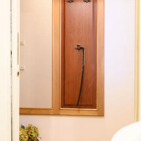 Apartamento Cosy In Zizkov Praga
